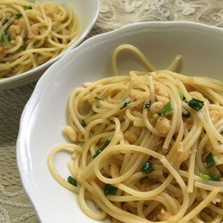 ちょっと小腹がすいた時に♪簡単！天かすパスタ